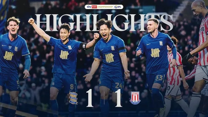 欧冠八强战第41分钟角球头球扳平